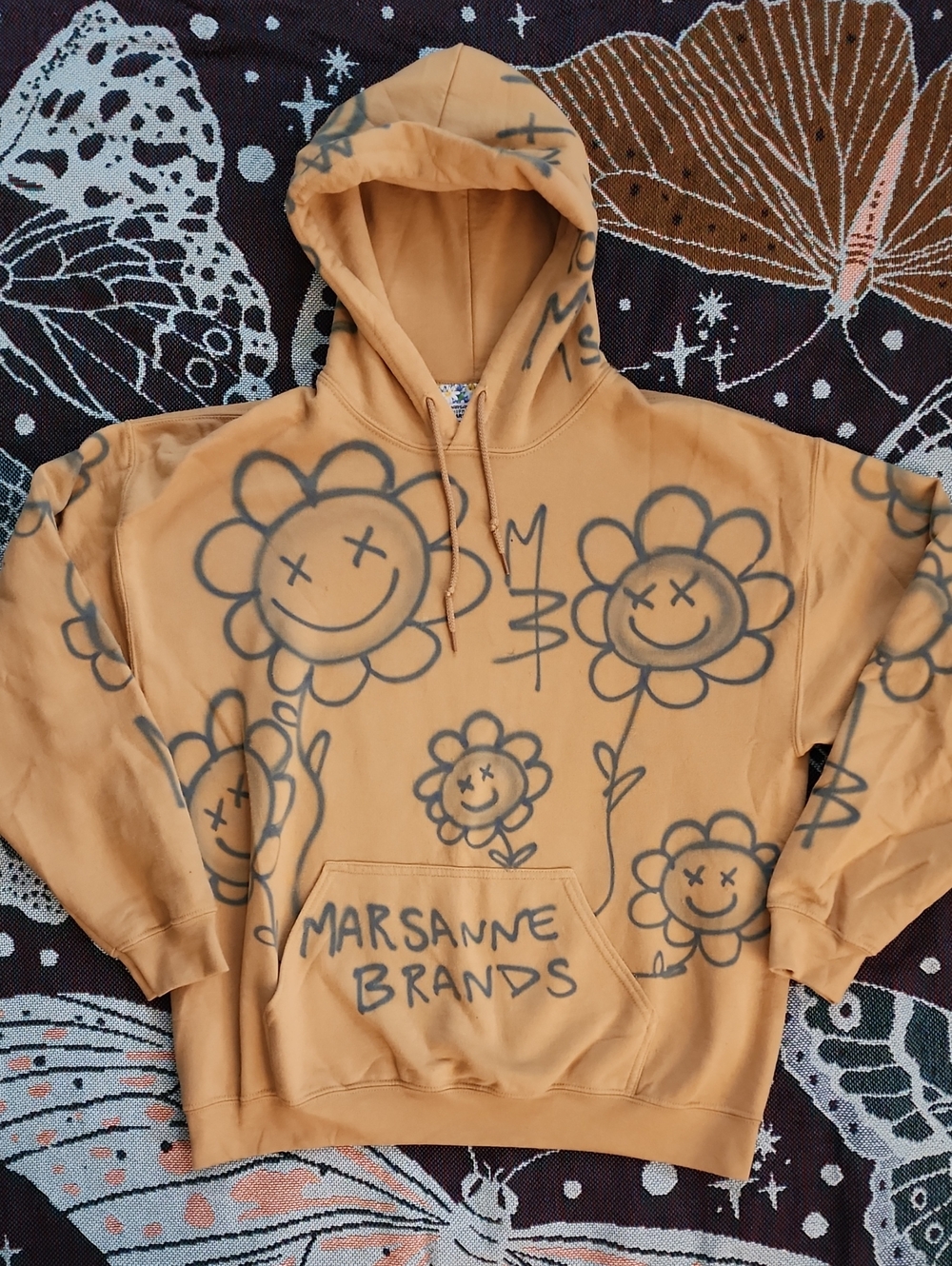 Marsanne Brands Tan Flower Graphic Hoodie – Size M